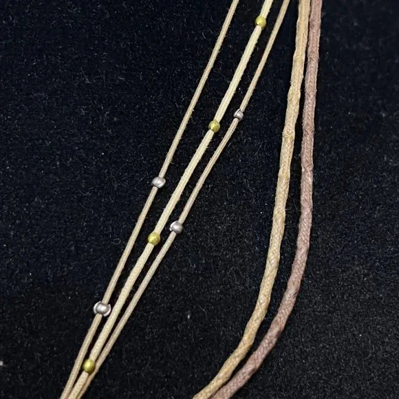 Silpada Sterling Silver & Leather Necklace W/2 Tone Howlite Pendant (3737) - Picture 5 of 7